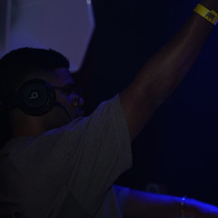 Groovy Tech-House Mix 011 - DJ FxBobby