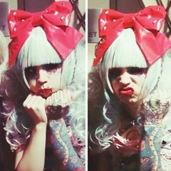 squeeze my fckn waist💔 (lomando)