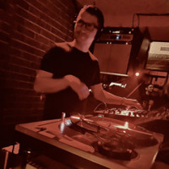 Mike Dehnert @ Bsmt254 Toronto.