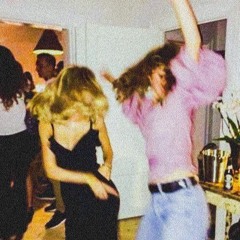 THIS KITCHEN IS FOR DANCING