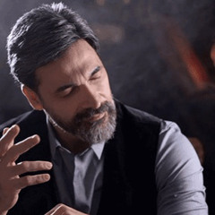 Uğur Işılak - Hayaller Her Zaman Yarıda Kalır