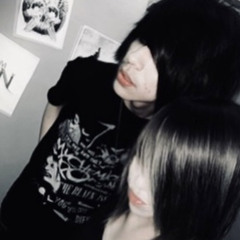 skypebf - such a whore (+ horrormovies & syris) [pixelhood]