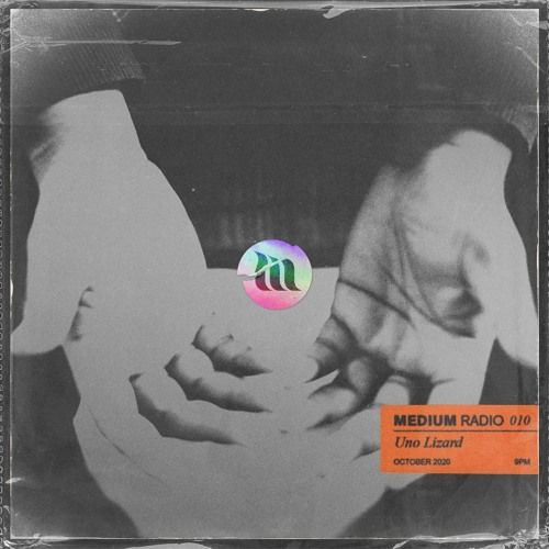 Medium Radio 010 - Uno Lizard