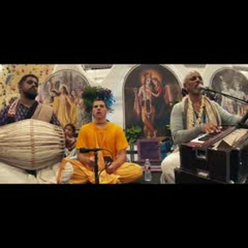 Sadhu Sanga 2022 Kirtan by Madhava Prabhu on May 30, 2022