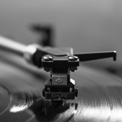 Lo-Fi Piano Rap Beat "Vinyl Vibes"