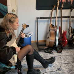 Bambi Eyes (extended Intro) 1.31.22