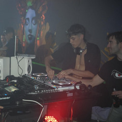 SYMBOLE OPEN DECKS (Himnotic & Techno groove)