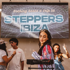 MOLLY D STEPPERS IBIZA