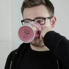 The Hole-Tomska-original meme