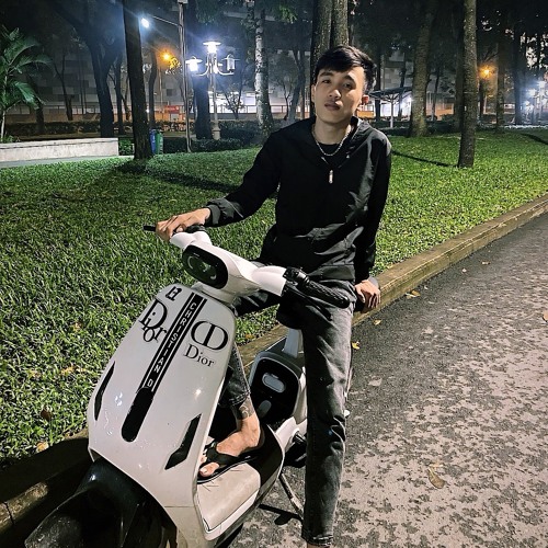 NST- Siu Quậy Sài Gòn