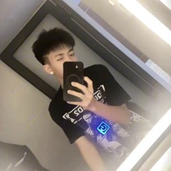 Trái tim buồn vì thương nhớ - Vầng Trăng Khóc