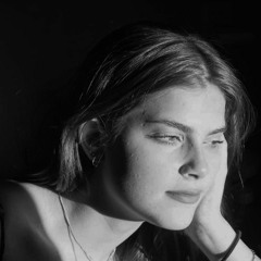 Eenzaam - Mara Beerling