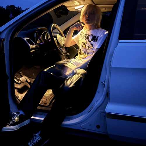 Molly Girl prod xoolice