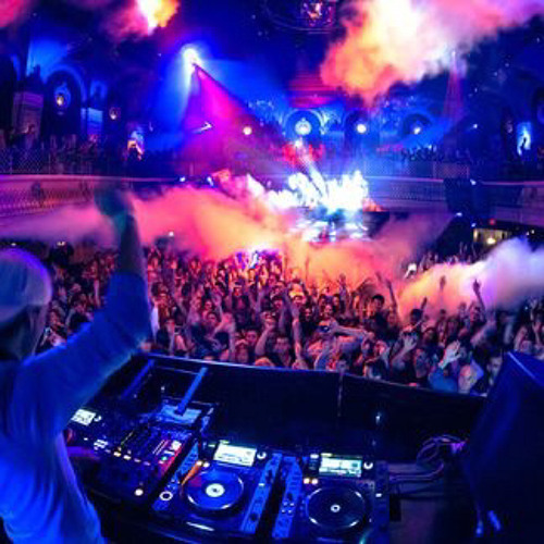 NONSTOP DJ 2021  Chiều Thu Hoạ Bóng Nàng Remix Nơi Đây Còn Vương Chút Tình Ngày Mình Còn Bên Nhau