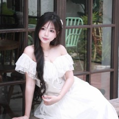 Em Chỉ Là  feat. Bích Phương   LyHan   Hoàng Duyên   Muộii   Tăng Duy Tân | phvd?