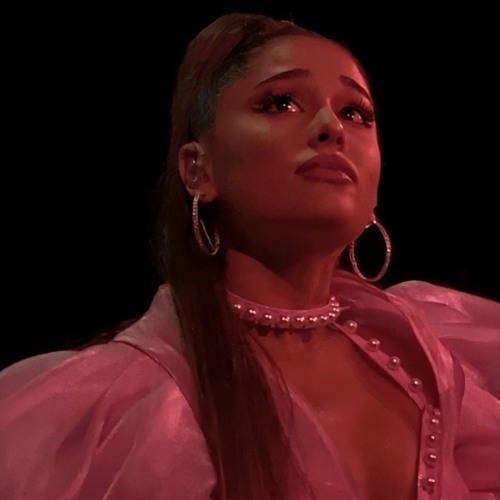 Ariana (BONUS)