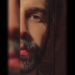 إني اُسافر لإن عينيها طريق