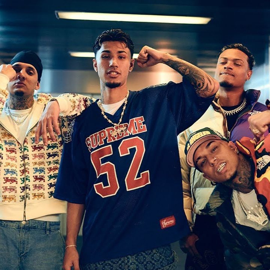 Stream Music Playlist Only (8) | Listen to OS MENINO DA NOVA - Veigh ...