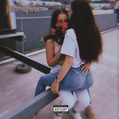chxrry/-blossom: i fucken hate this song