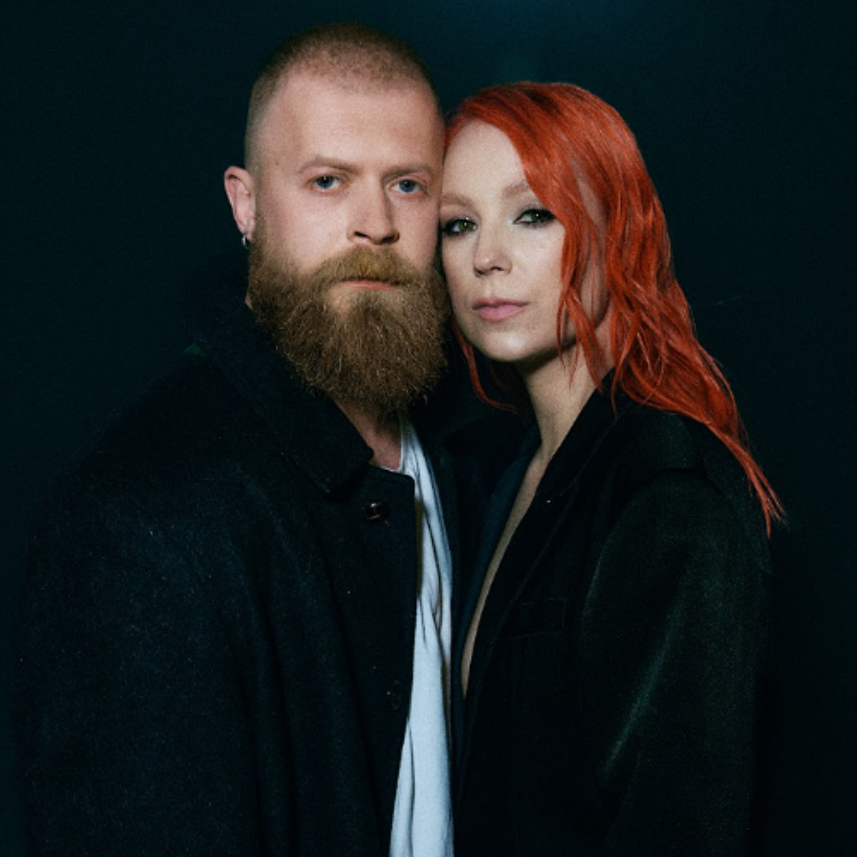 На вухах: SUROV feat. TARABAROVA "Не залишай" episode artwork