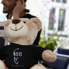 Der Osten feiert Nachts Wach (DER OSTEN FEIERT BESSER X NACHTS WACH) Bart & Bärtig Mashup WACH EDIT