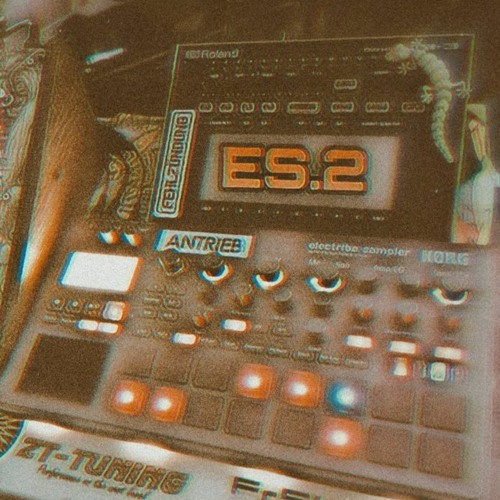 ZwEitaKkter23 - ES.2