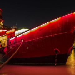 Spacer - Live At The Batofar 02 05 2001