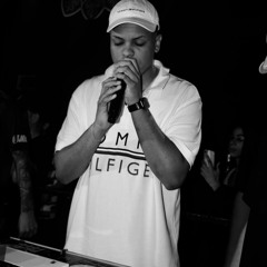 ELA FUMO, BEBEU E DEPOIS FICOU ASSIM - MC ZUKA & MC LEONA ( DJ CLEBER ) 2022
