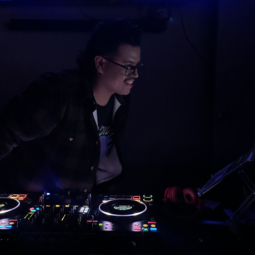 A very turnt set @ Bottoms Up SF