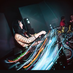 Esquire - LAYZ Opening Set - Electric Playhouse