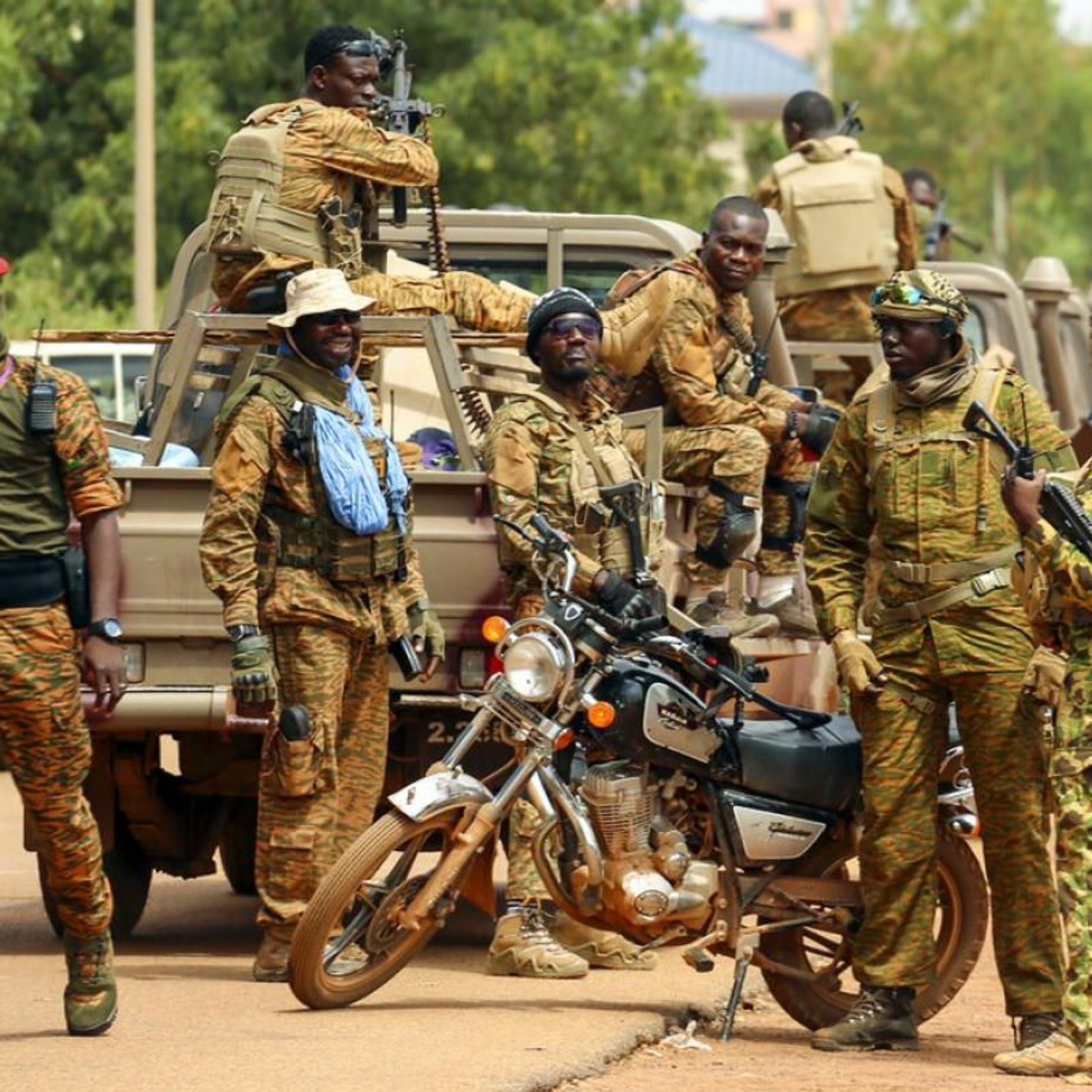 HRW accuses Burkina Faso army of civilian massacres in anti-jihadist operations episode artwork