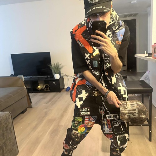 BLADE WALKER (Prod By: Ari.is1k)
