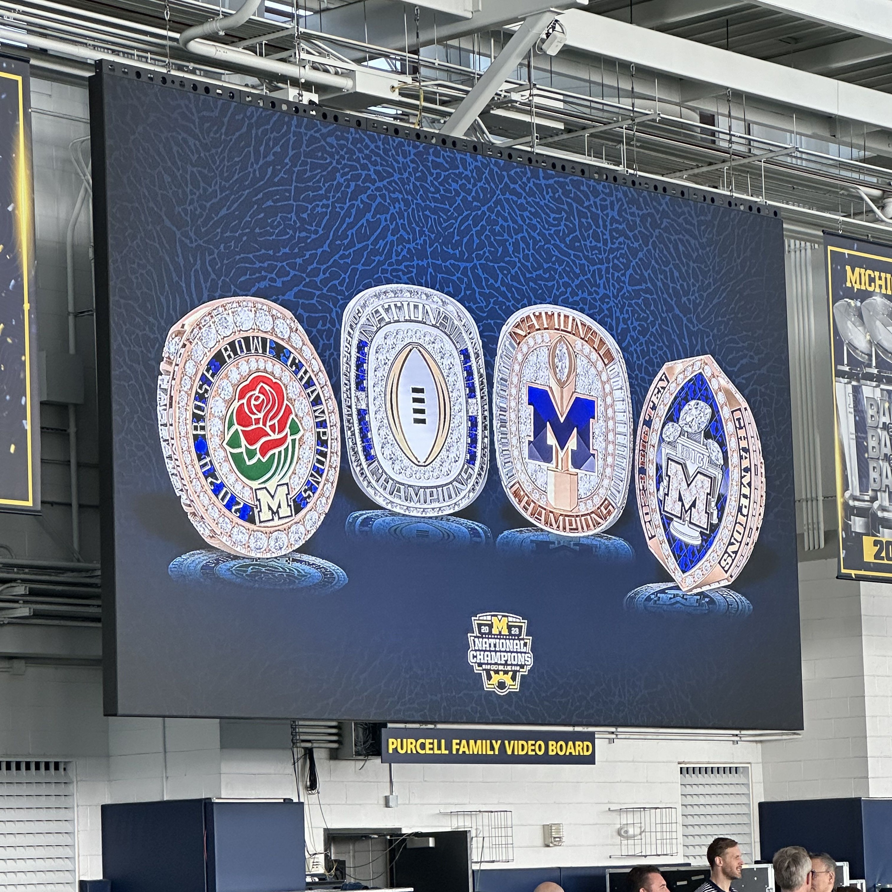 UMGoBlue.COM University of Michigan Wolverine Football Commentary