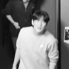 돈다발 remix (with.landingcruising,민주아)