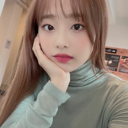 Chuu (츄)- Best Part (Original Song By H.E.R.)(LOONA (이달의 소녀))