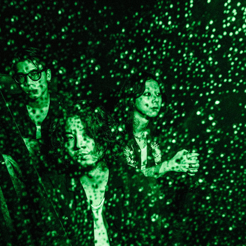 Stream Without any words by SIX LOUNGE | Listen online for free on