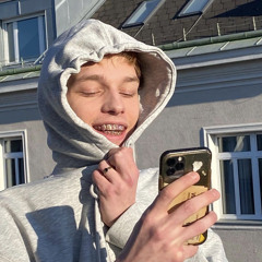 L&W Makko (airdrop song)