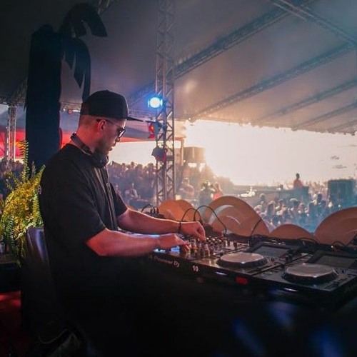 NightFunk live at Connection Circus.mp3