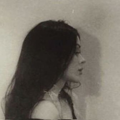 ابكيتني وانا احسبك تكره بكايي