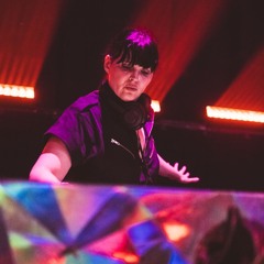 Moderna @House of Yes 5.3.25 ☆ Curiouser & Curiouser