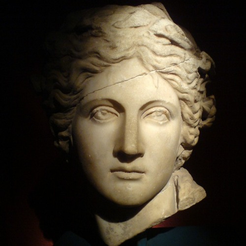 Greek Statues Of Women Face