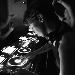 Laura MRLS | Closing | Oct 25