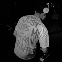 Du swipa höger X Intoxicated (DIEGO Mashup)