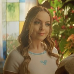 Fallon Carrington “Drops Of Jupiter”