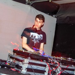 Vision Selektor Debut @ Azøth (Phantom FM  2.10.2023 / Main Mixer Output RAW)
