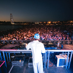 Upsilone - At night (extended)