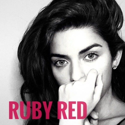 Elise Chantelle :: Ruby Red (Jinniyah dub mix)