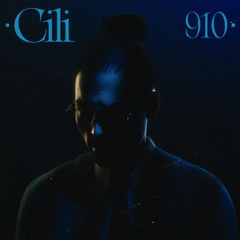 910