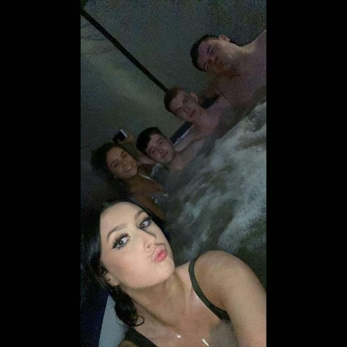 Move your Love on me Makina