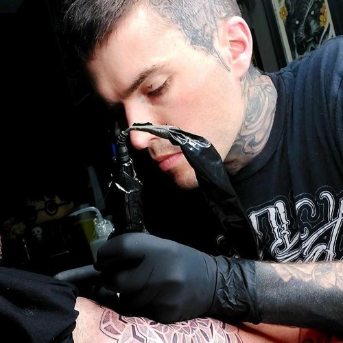 INTERVIEW - Julien Seillier, tatoueur